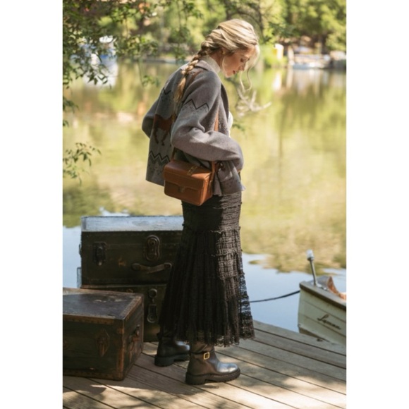 Women's Gray Horse Pattern Cardigan - Picture 4 of 10